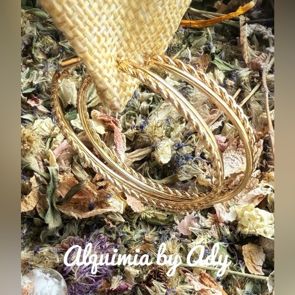 Gold big double hoops statement earrings - Picture 1 of 6